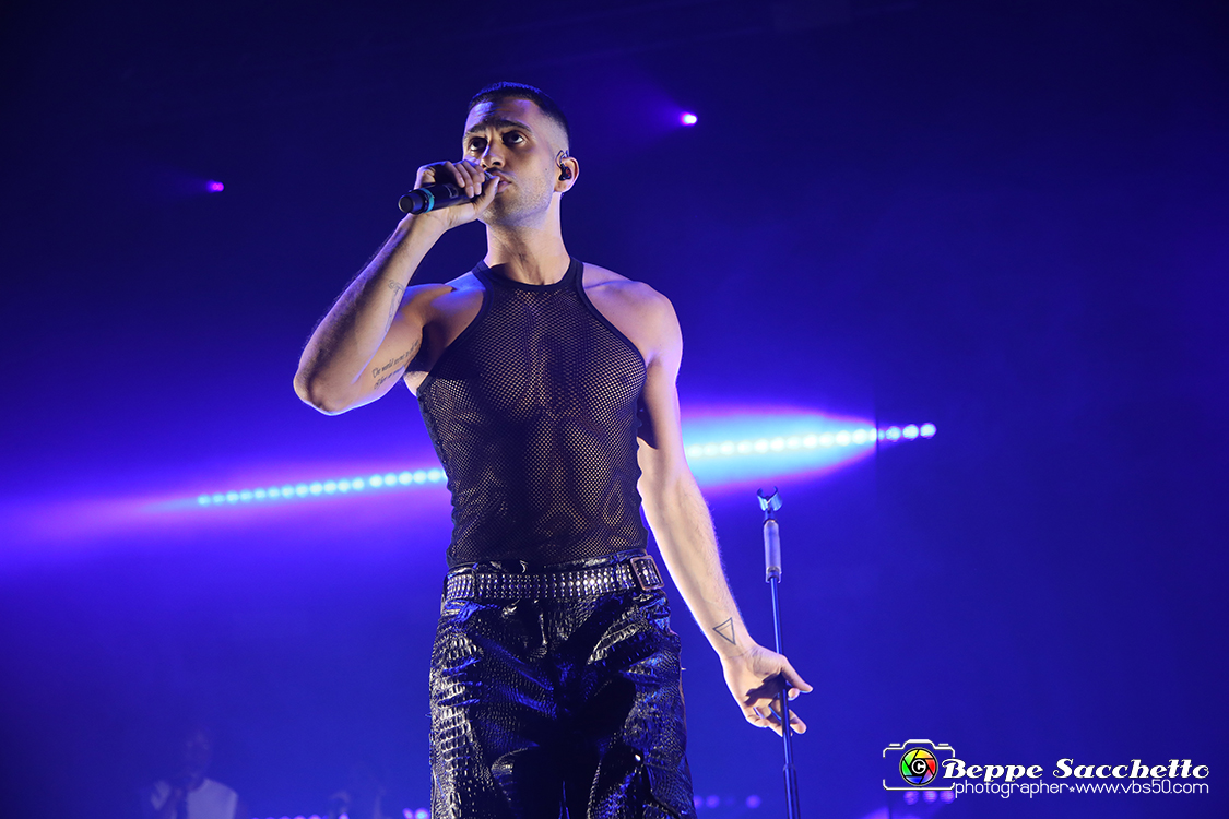 VBS_2224 - Concerto Mahmood Tour 2022.jpg